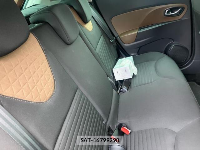 Renault LUTECIA 2015-06 8686437-14