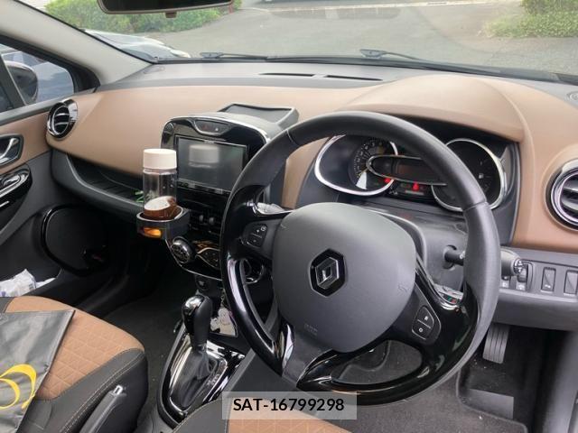 Renault LUTECIA 2015-06 8686437-22