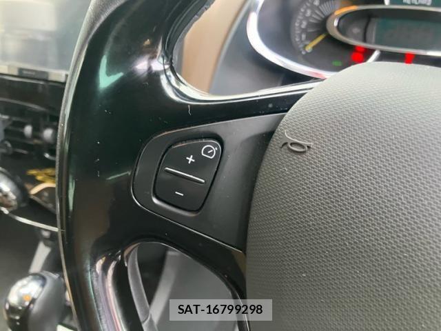 Renault LUTECIA 2015-06 8686437-23