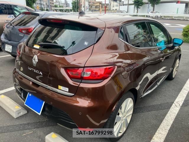 Renault LUTECIA 2015-06 8686437-4