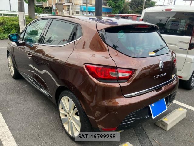 Renault LUTECIA 2015-06 8686437-5