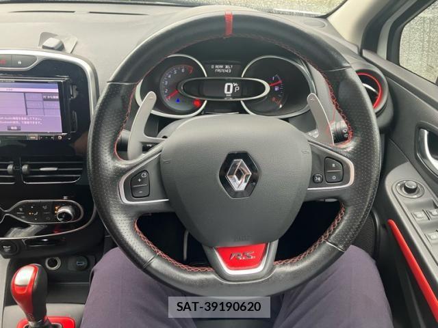 Renault LUTECIA 2016-03 8745536-18