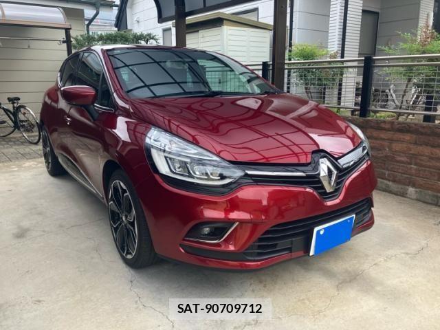 Renault LUTECIA 2018-09 8745537-0