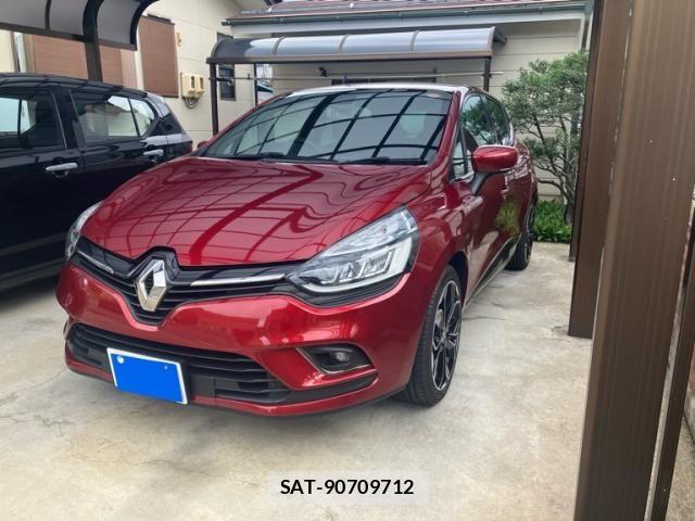 Renault LUTECIA 2018-09 8745537-1