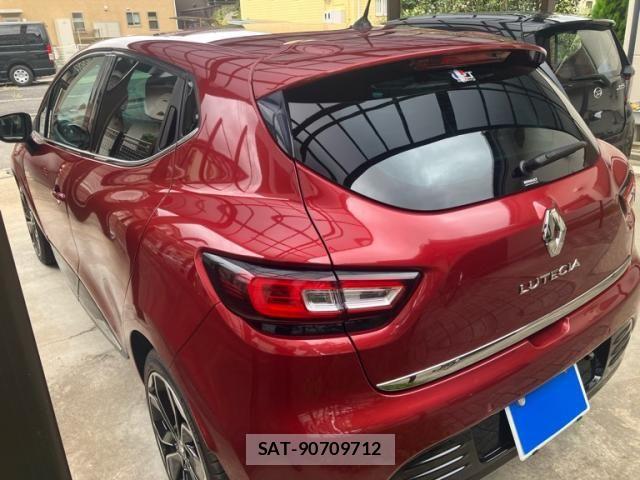 Renault LUTECIA 2018-09 8745537-7