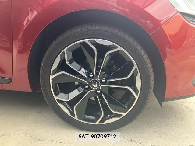 Renault LUTECIA 2018-09 8745537-8