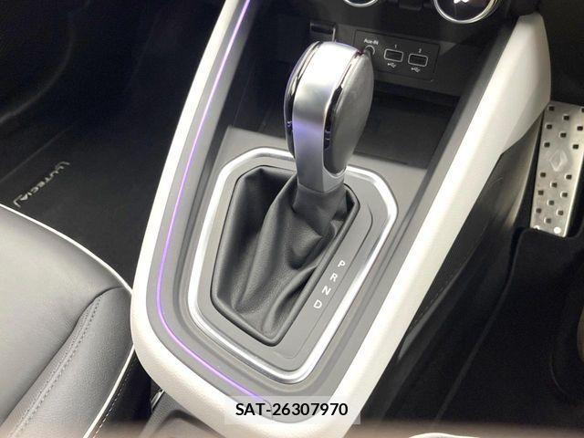 Renault LUTECIA 2020-11 8831318-11