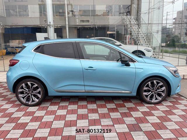 Renault LUTECIA 2022-10 8850512-16