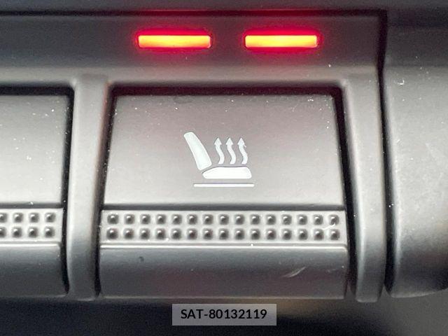 Renault LUTECIA 2022-10 8850512-5
