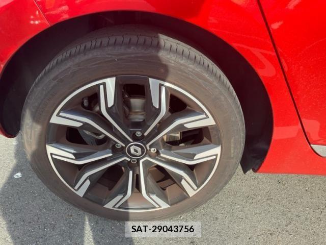 Renault LUTECIA 2022-09 8849634-10