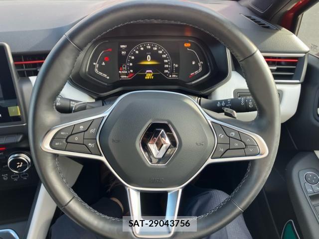 Renault LUTECIA 2022-09 8849634-18