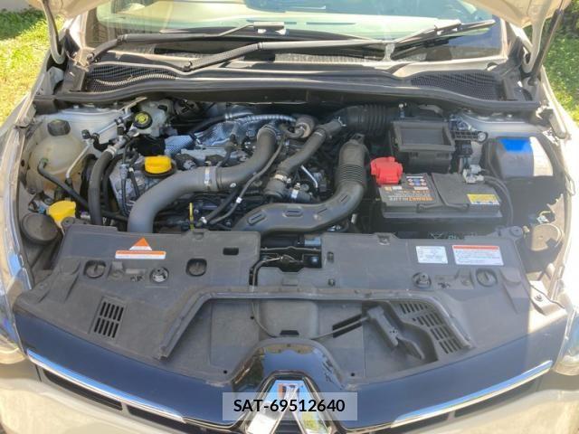 Renault LUTECIA 2015-10 8881851-11