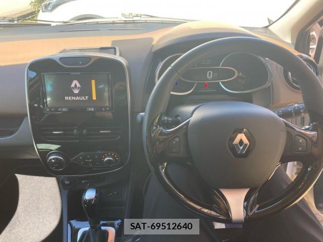 Renault LUTECIA 2015-10 8881851-12