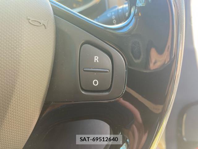 Renault LUTECIA 2015-10 8881851-18