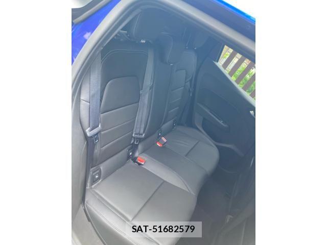 Renault LUTECIA 2021-09 8881850-10