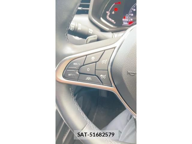 Renault LUTECIA 2021-09 8881850-16
