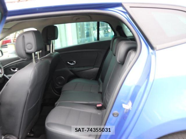 Renault MEGANE ESTATE 2015-03 6614447-9