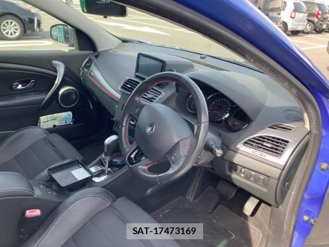 Renault MEGANE ESTATE 2012-12 7224197-12