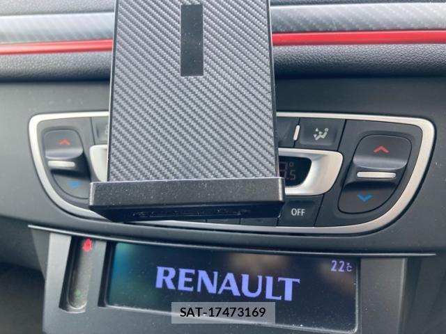 Renault MEGANE ESTATE 2012-12 7224197-19