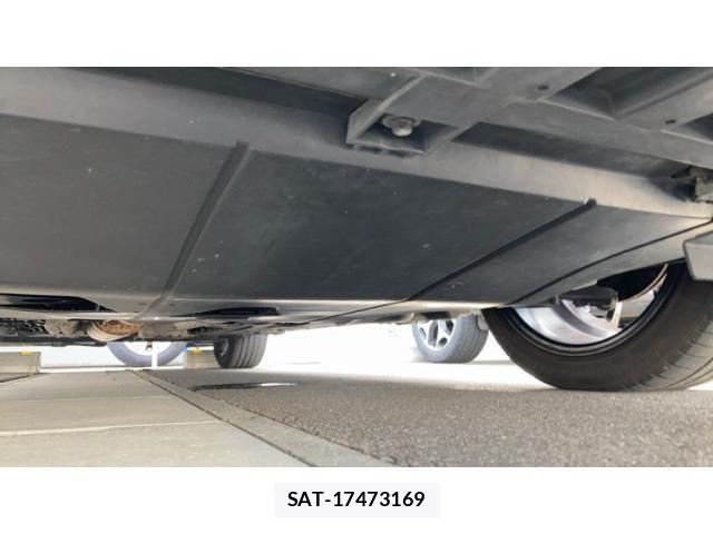 Renault MEGANE ESTATE 2012-12 7224197-28