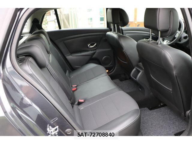 Renault MEGANE ESTATE 2012-01 7619554-11