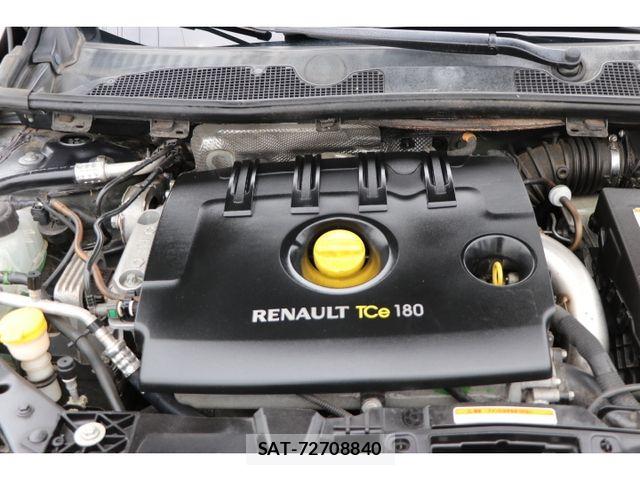 Renault MEGANE ESTATE 2012-01 7619554-17