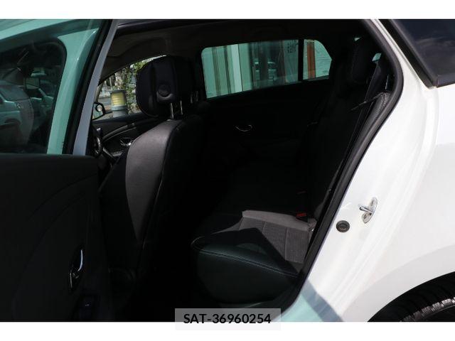 Renault MEGANE ESTATE 2016-09 8527021-9