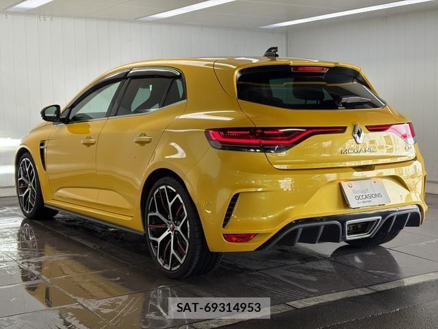Renault MEGANE 2023-06 1126016-16