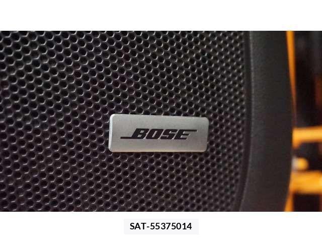 Renault MEGANE 2023-08 1208350-10