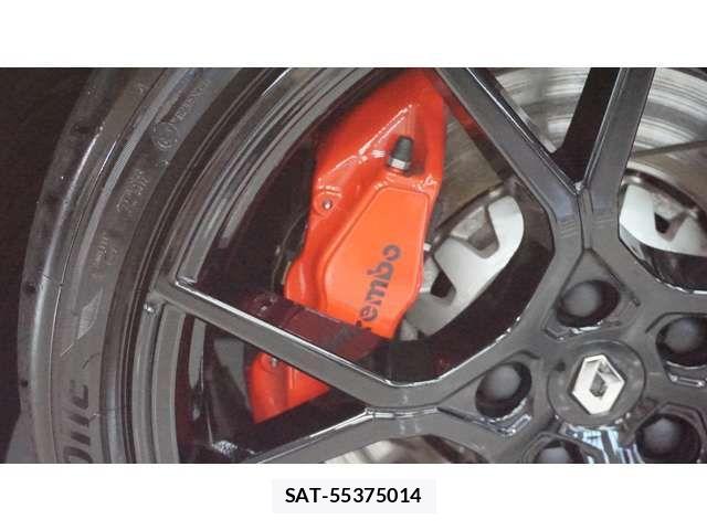 Renault MEGANE 2023-08 1208350-13