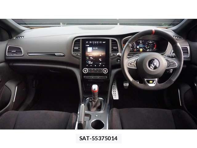 Renault MEGANE 2023-08 1208350-1