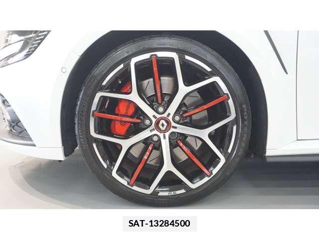 Renault MEGANE 2023-06 1299751-12