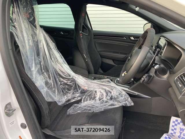Renault MEGANE 2024-03 2103172-6