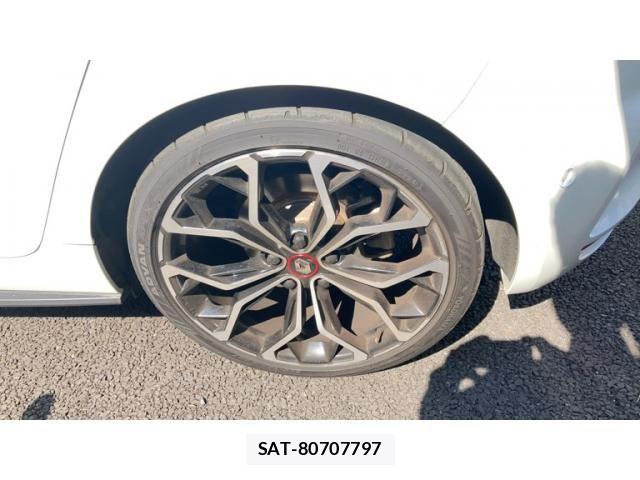 Renault MEGANE 2019-01 5876960-6