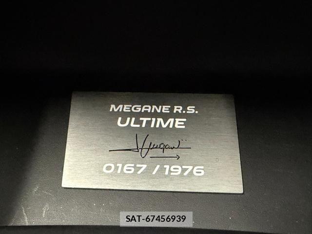 Renault MEGANE 2023-09 6017093-8