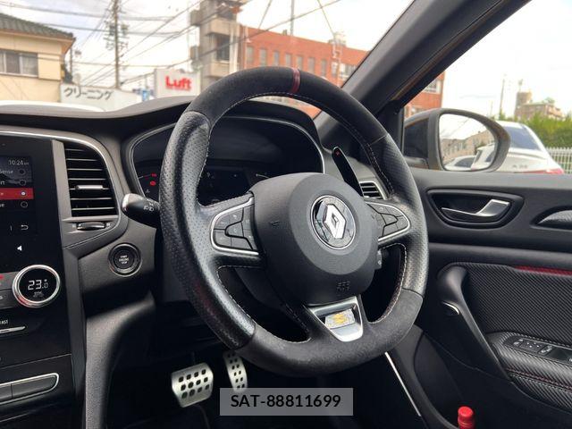 Renault MEGANE 2021-09 6546657-11