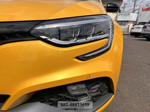 Renault MEGANE 2021-09 6546657-6