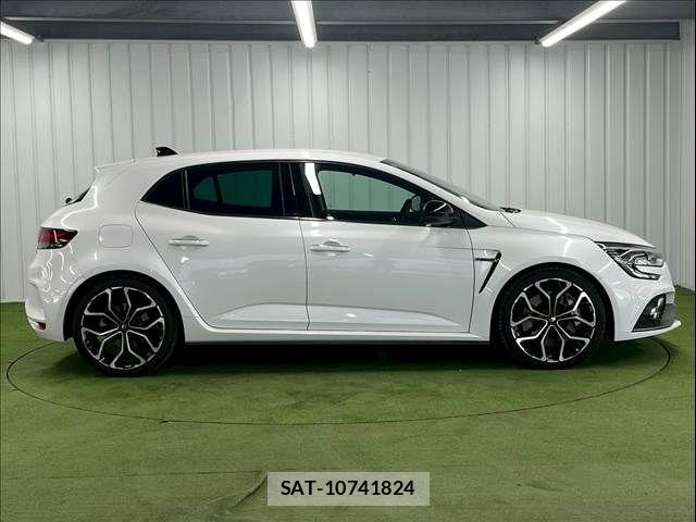 Renault MEGANE 2023-08 6546656-14