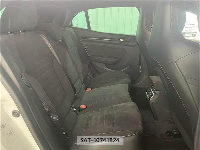 Renault MEGANE 2023-08 6546656-7