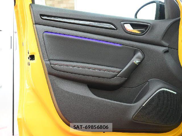 Renault MEGANE 2022-12 6614448-23