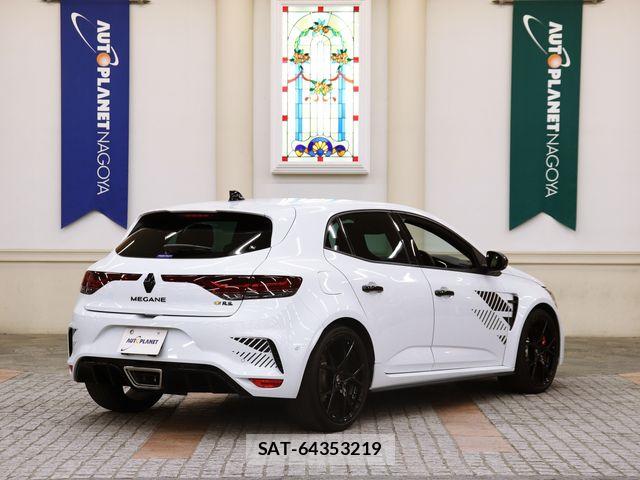 Renault MEGANE 2023-09 6997714-2