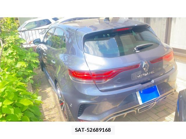 Renault MEGANE 2023-05 7021396-2