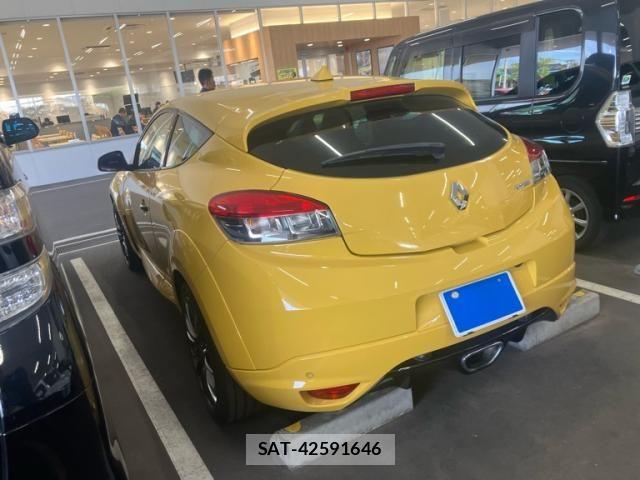 Renault MEGANE 2011-12 7252126-9