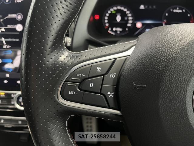 Renault MEGANE 2023-04 7457307-7