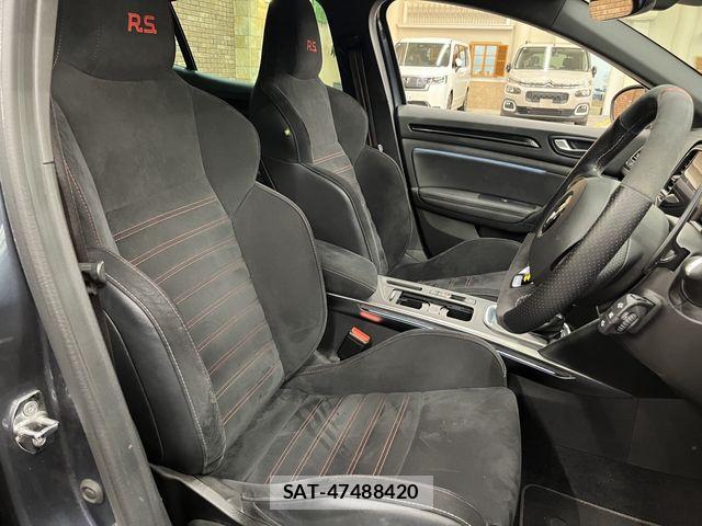Renault MEGANE 2022-01 7457308-3