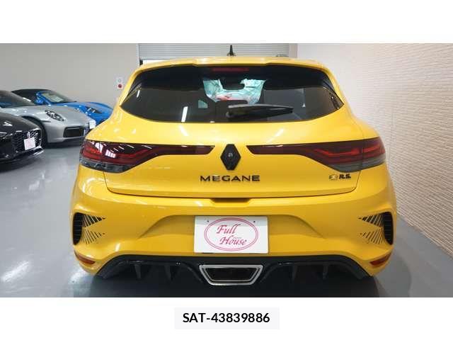 Renault MEGANE 2024-03 7502588-9