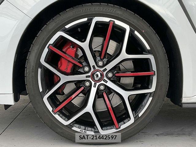 Renault MEGANE 2022-03 7509875-5