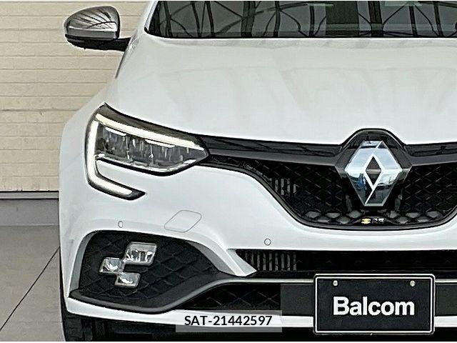 Renault MEGANE 2022-03 7509875-6