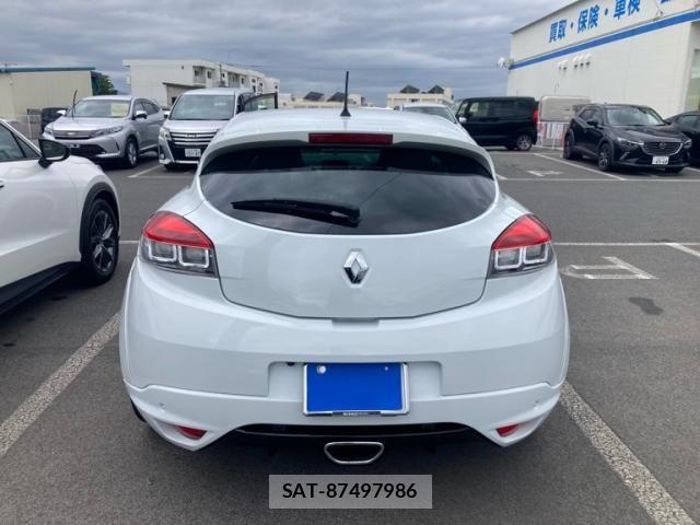 Renault MEGANE 2013-01 7619557-5