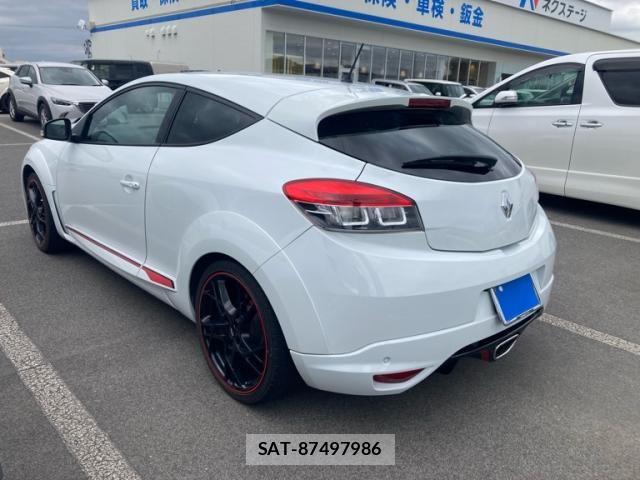Renault MEGANE 2013-01 7619557-6